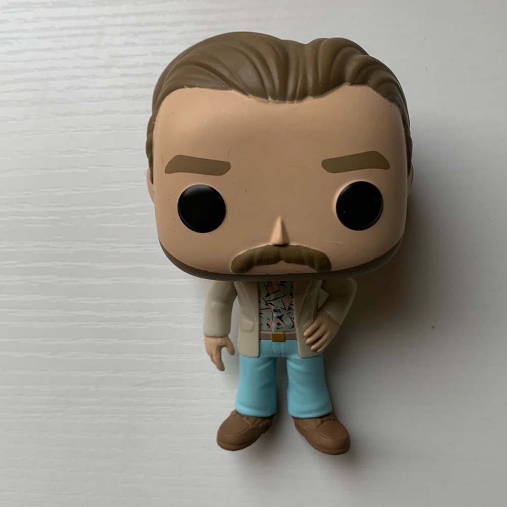 Funko Pop Stranger Things Hopper Miami Vice Outfit